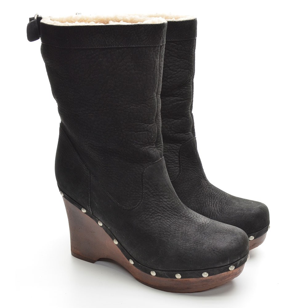 COPY - UGG Carnegie Black Sheepskin Wedge Heel Ankle Boot 10 M